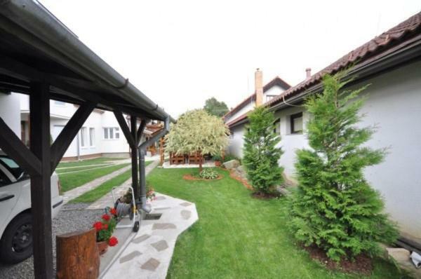 Vila Hana Nova Lesna Exterior photo